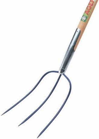3 TINE TEMPERED HAY FORK WITH 130cm HANDLE (30x19cm)